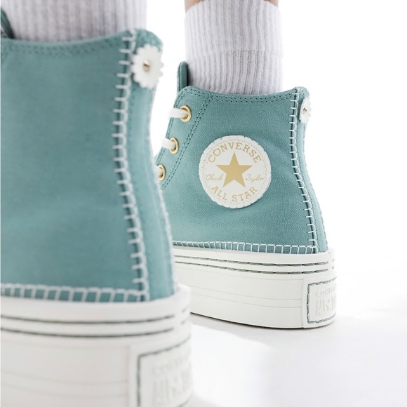 Converse Chuck Taylor All Star Modern Lift sneakers with crafted stitching - Picture 6 of 11